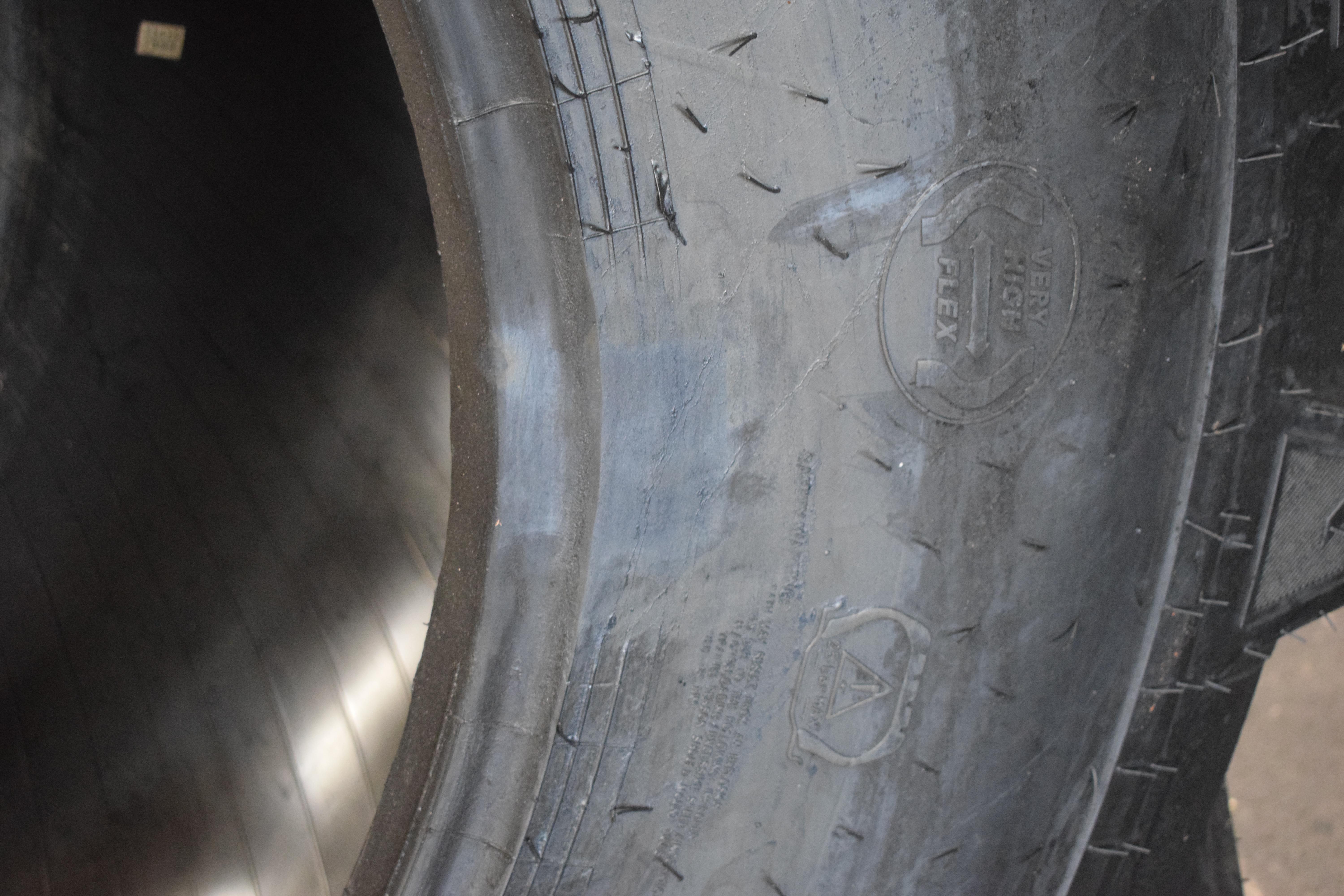 CEAT VF 800/70R38 TORQUEMAX SB TL 187 D *repariert*